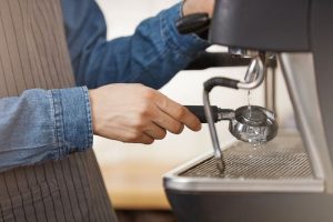 Cara Sangrai dengan Mesin Sangrai Kopi Panduan