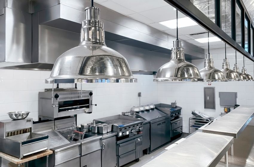 pengelolaan inventaris alat dapur