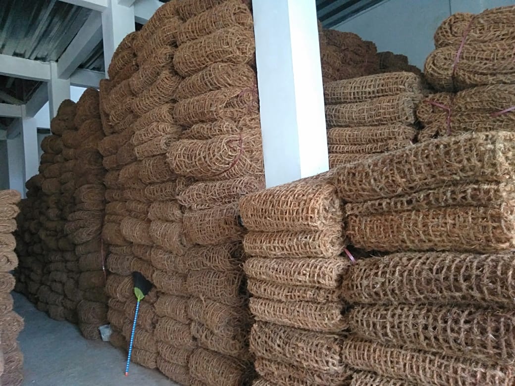 Aplikasi Cocomesh sebagai Inovasi Eco-Engineering