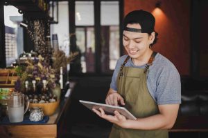 Aplikasi Pos Dengan Akses Data Realtime Akurat