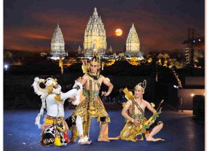 Prambanan Temple Evening Show and the Ramayana Ballet Experience